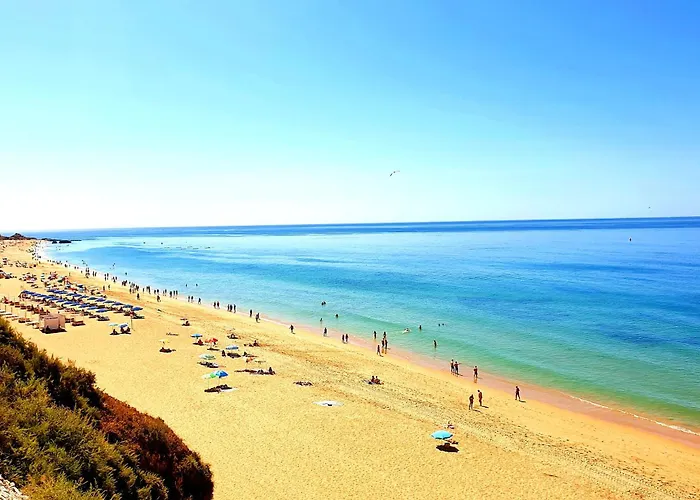 Corte Real O - Sea & Old Town View