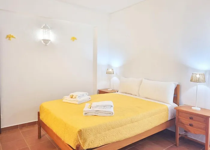 Corte Real O - Sea & Old Town View *