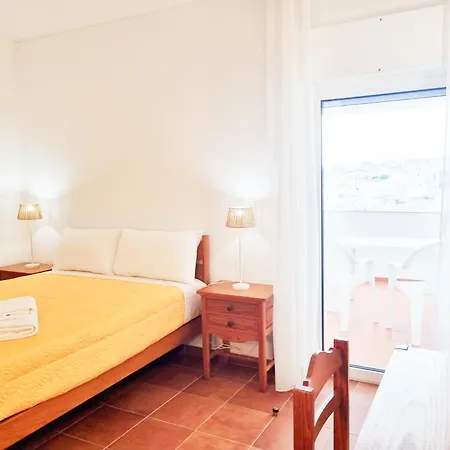 Corte Real O - Above Old Town * Albufeira