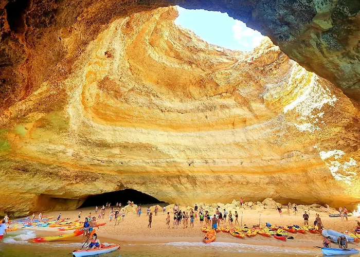 Corte Real O - Sea & Old Town View אלבופיירה